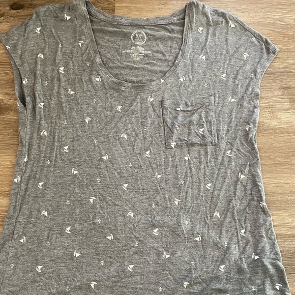 Womens Top - Picture 1 of 4